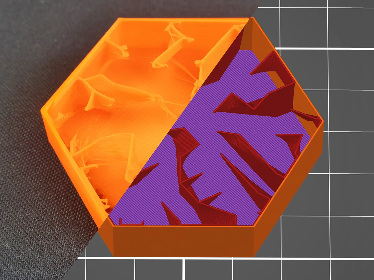 Test block printed with lightning infill, shown half as the printed part and half as a slicer preview